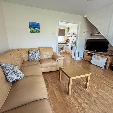 Great 3 Bedroom Chalet To Hire With In Hemsby, Great Seaside Break! Ref 18194B Kültér fotó